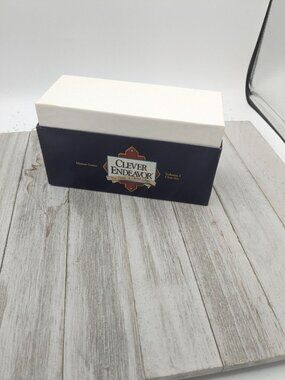 Clever Endeavor Game Board Replacement Clue Cards and Box 1989